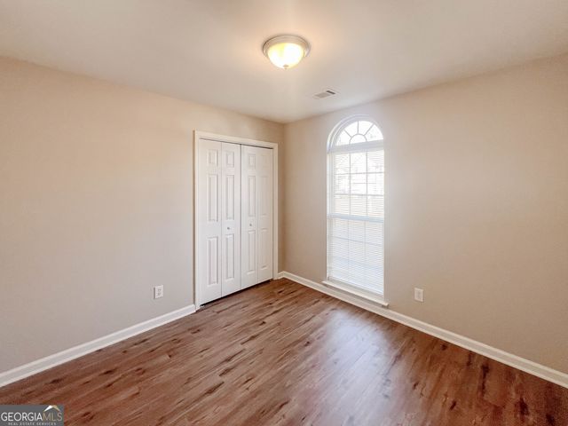 4932 Sunny Ridge Court, Flowery Branch, GA 30542