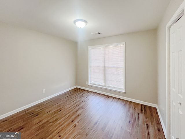 4932 Sunny Ridge Court, Flowery Branch, GA 30542