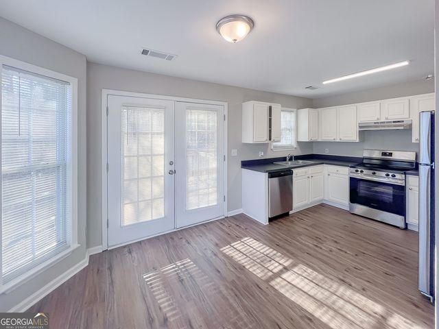 4932 Sunny Ridge Court, Flowery Branch, GA 30542