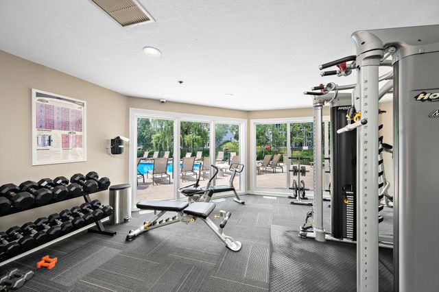 6155 Chasewood Parkway 204, Minnetonka, MN 55343