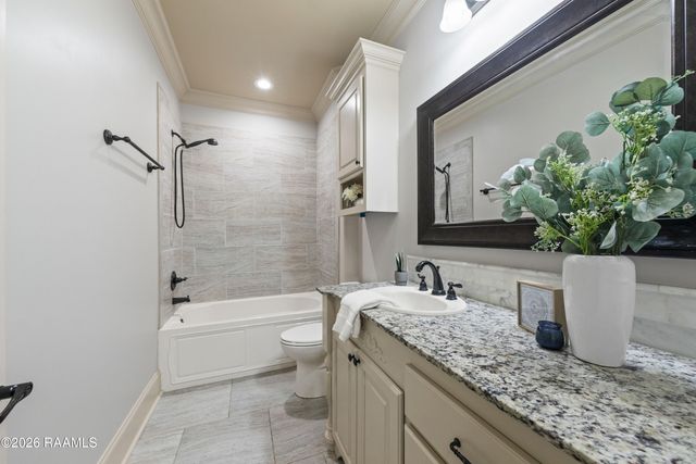 301 Herbsaint Drive, Youngsville, LA 70592