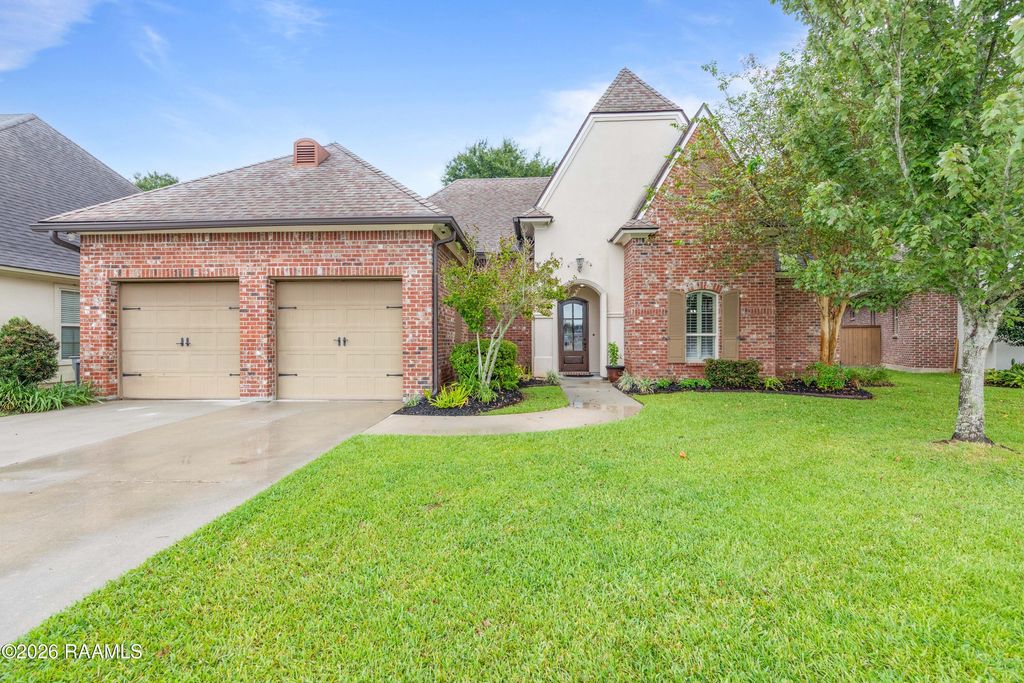 301 Herbsaint Drive, Youngsville, LA 70592