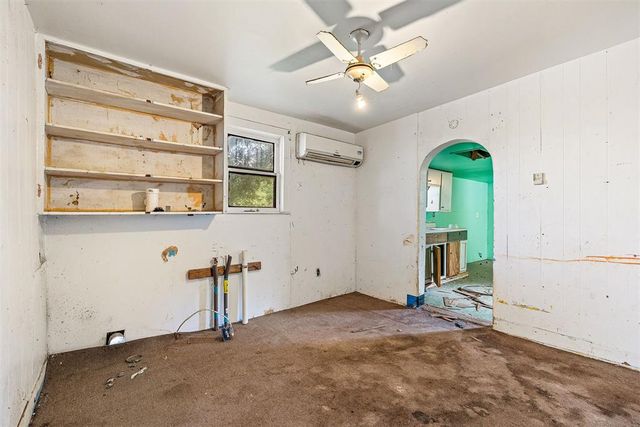 211 S Ellison Avenue, El Reno, OK 73036