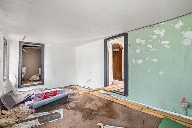 211 S Ellison Avenue, El Reno, OK 73036