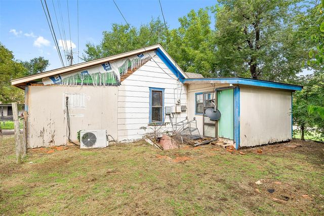 211 S Ellison Avenue, El Reno, OK 73036