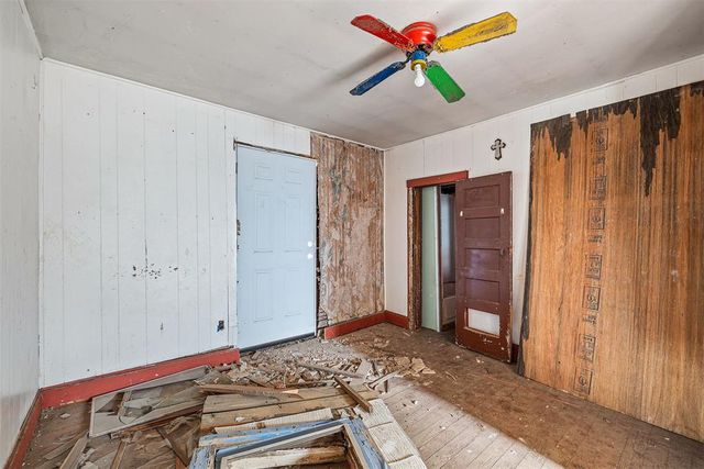 211 S Ellison Avenue, El Reno, OK 73036