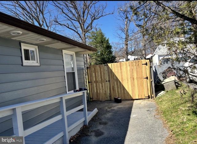 7906 BON AIR RD, Baltimore, MD 21234