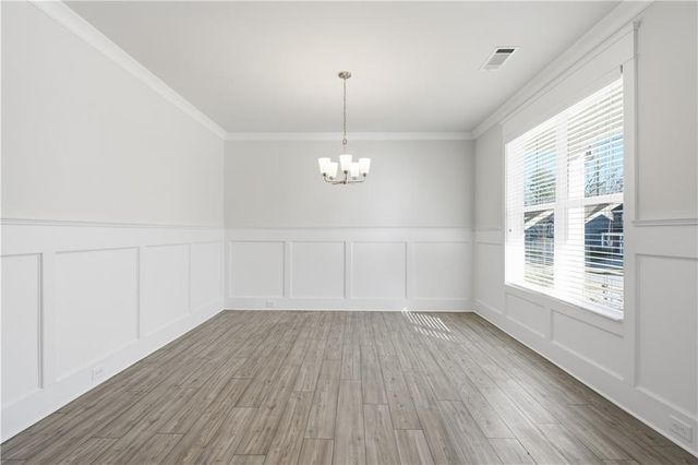 1752 Dover Creek Lane, Lawrenceville, GA 30045