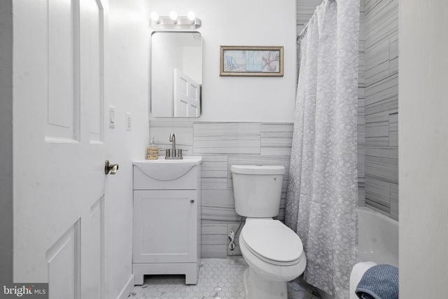 2014 N WOLFE ST, Baltimore, MD 21213