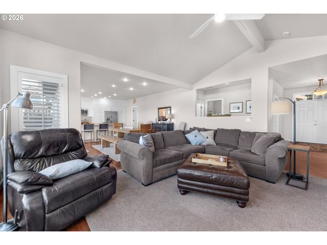 4580 FAIRWAY Ave, Gearhart, OR 97138