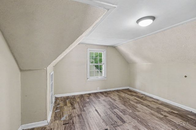 1424 Pine Grove Avenue, Round Lake Beach, IL 60073