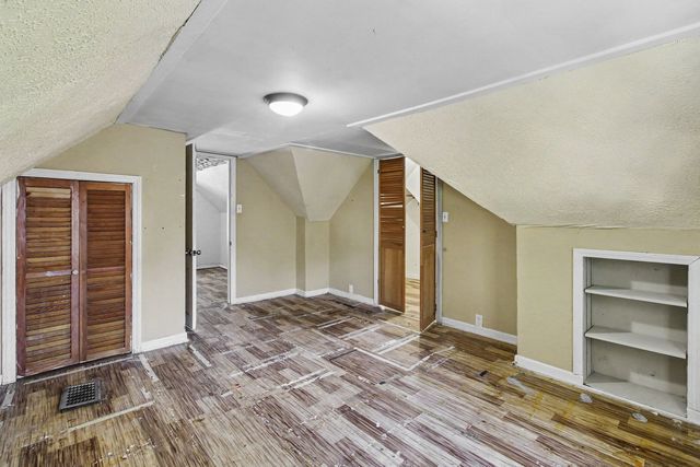 1424 Pine Grove Avenue, Round Lake Beach, IL 60073