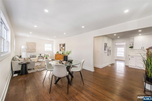 179 Huguenot Drive, New Milford, NJ 07646