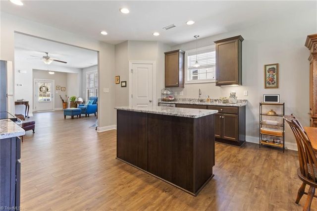 402 Mockingbird Lane, Mebane, NC 27302