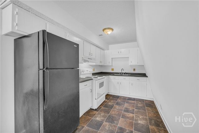 145 Rustwood Drive, Athens, GA 30606