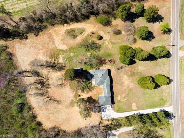 625 Rockcrusher Road, Lexington, NC 27292