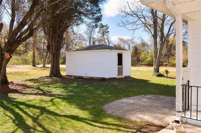 625 Rockcrusher Road, Lexington, NC 27292