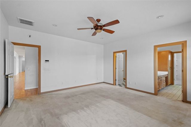 2712 W Linden Street, Rogers, AR 72758