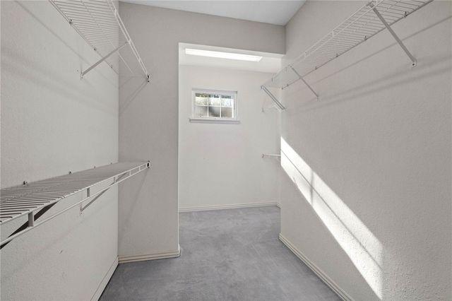 2712 W Linden Street, Rogers, AR 72758