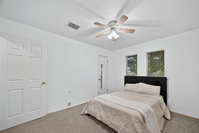 4407 Yosemite Drive, Pasadena, TX 77504