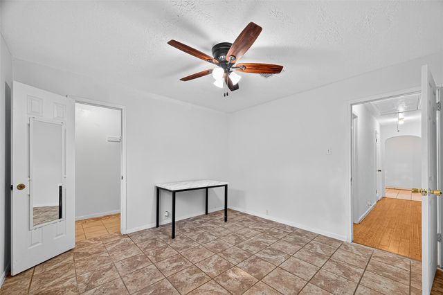 4407 Yosemite Drive, Pasadena, TX 77504