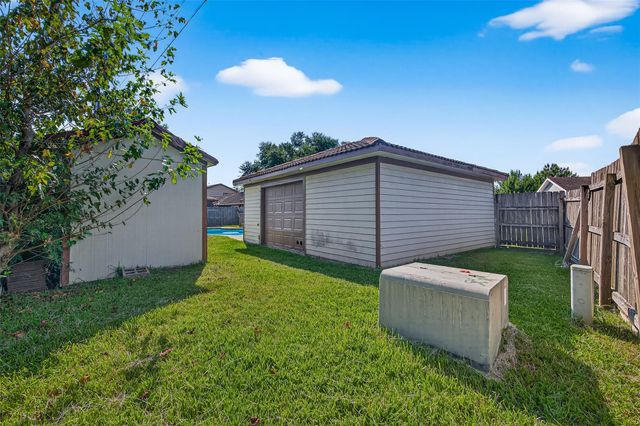 4407 Yosemite Drive, Pasadena, TX 77504