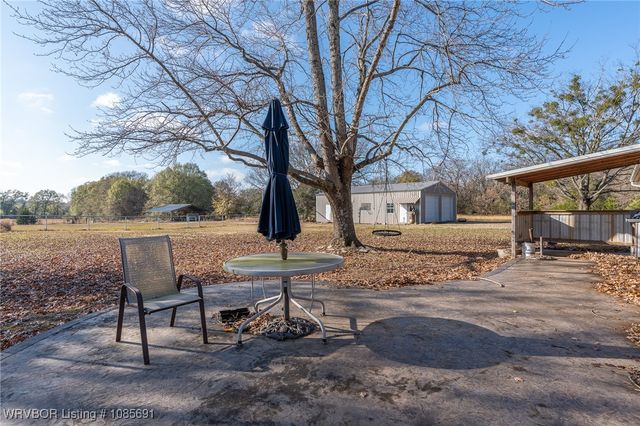 464736 Highway 101, Sallisaw, OK 74955