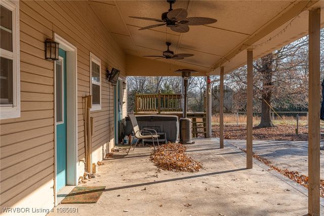 464736 Highway 101, Sallisaw, OK 74955