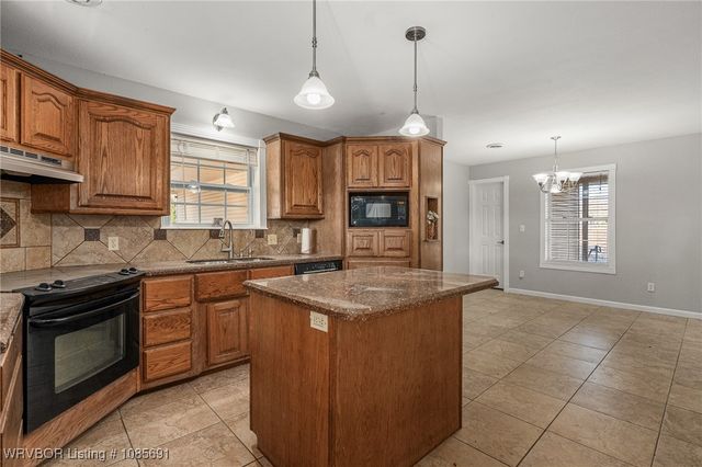 464736 Highway 101, Sallisaw, OK 74955