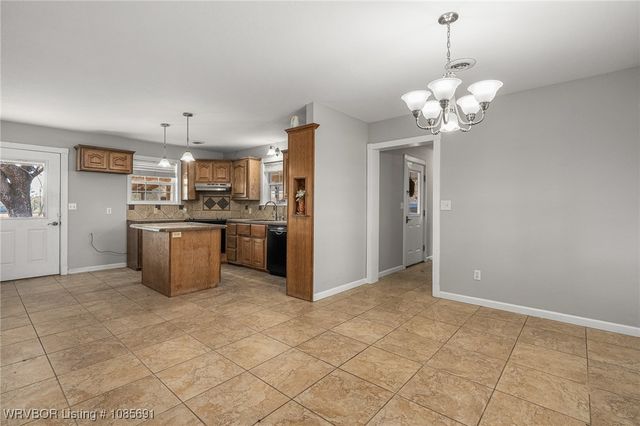 464736 Highway 101, Sallisaw, OK 74955