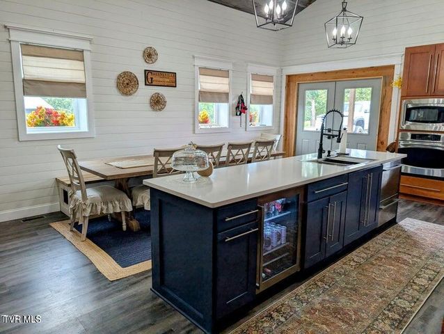 780 Bright Hope Road, Greeneville, TN 37743
