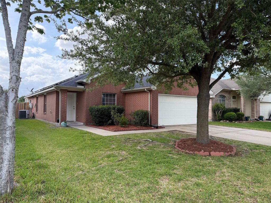 2319 Blue Reef Drive, Katy, TX 77449