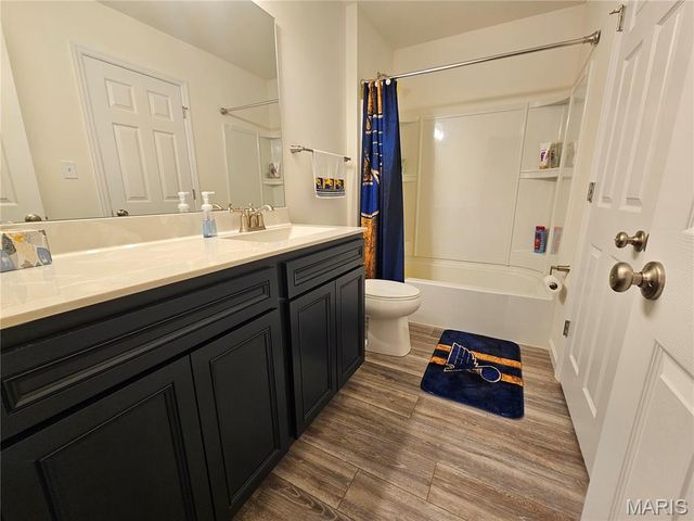 876 Black Bear Drive, House Springs, MO 63051