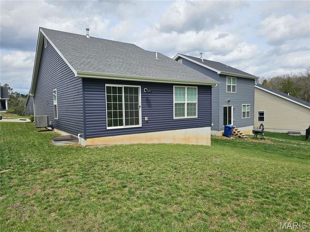 876 Black Bear Drive, House Springs, MO 63051