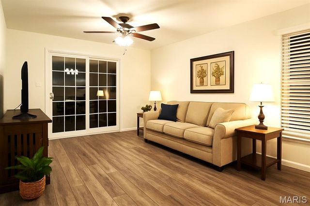 876 Black Bear Drive, House Springs, MO 63051