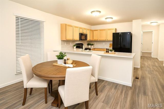 876 Black Bear Drive, House Springs, MO 63051