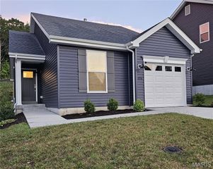 876 Black Bear Drive, House Springs, MO 63051