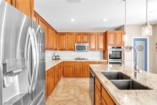 67 Crescent Palm Court, Henderson, NV 89002