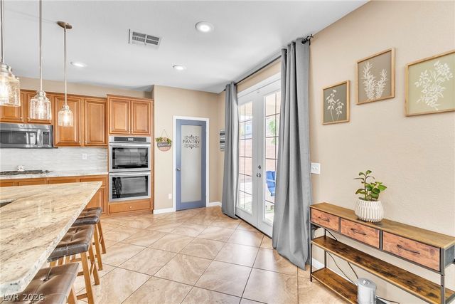 67 Crescent Palm Court, Henderson, NV 89002