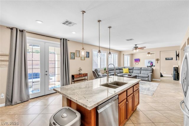 67 Crescent Palm Court, Henderson, NV 89002