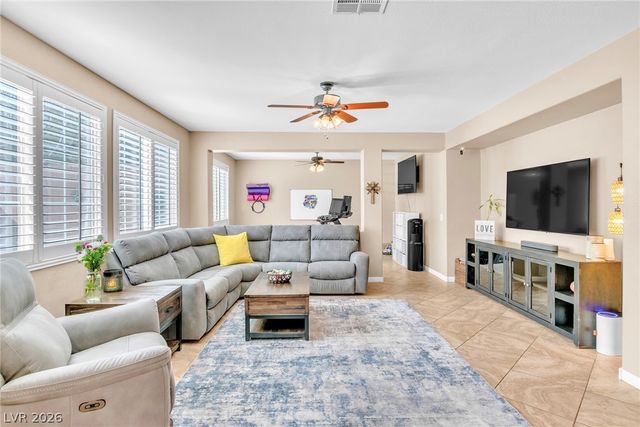 67 Crescent Palm Court, Henderson, NV 89002