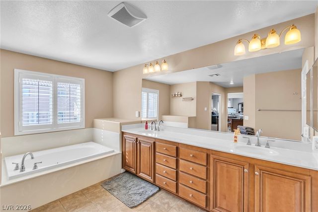 67 Crescent Palm Court, Henderson, NV 89002