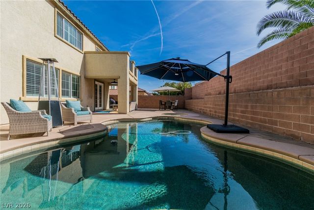 67 Crescent Palm Court, Henderson, NV 89002