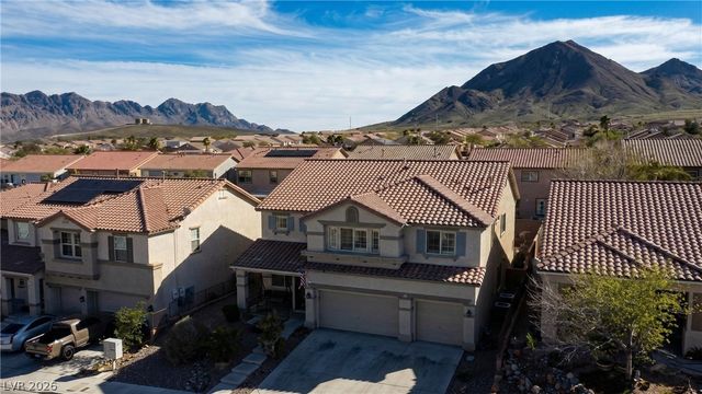 67 Crescent Palm Court, Henderson, NV 89002