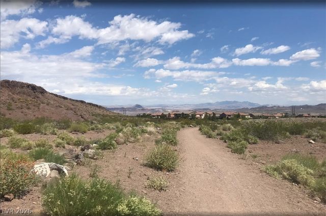 67 Crescent Palm Court, Henderson, NV 89002