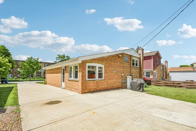 10209 Washington Avenue, Oak Lawn, IL 60453