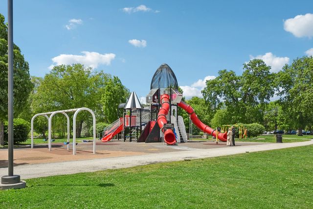10209 Washington Avenue, Oak Lawn, IL 60453
