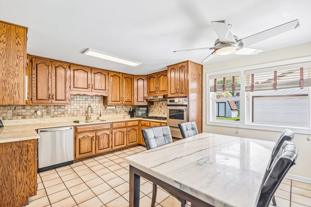 10209 Washington Avenue, Oak Lawn, IL 60453