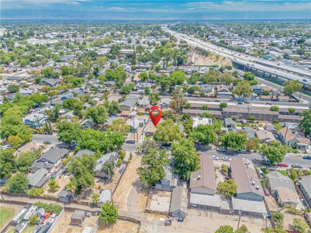 632 N College, Fresno, CA 93728