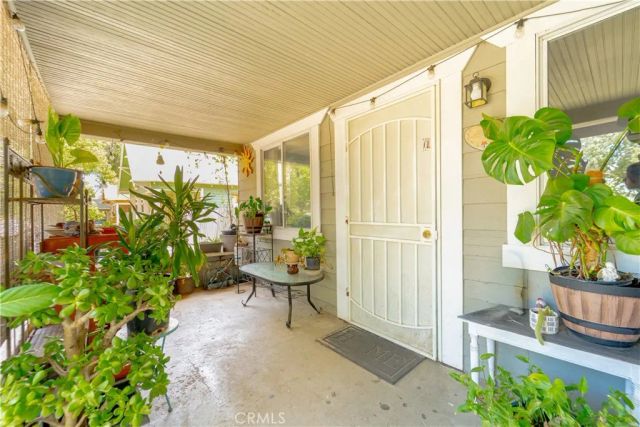 632 N College, Fresno, CA 93728